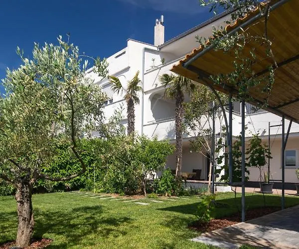 Oleander Apartment Krk Town